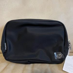 Lululemon Everywhere Belt Bag Large 2L